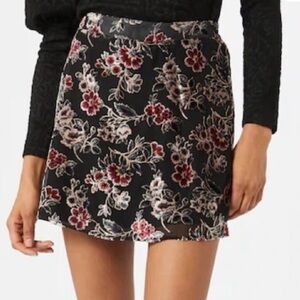 American Eagle Moody Floral Burnout Velvet Mini Skirt Whimsigoth  - Size M